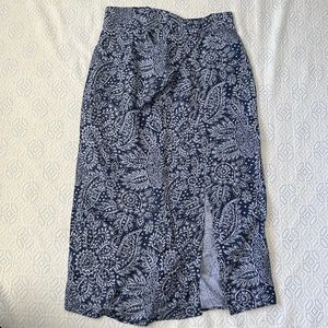 Linen blend midi skirt with side slit